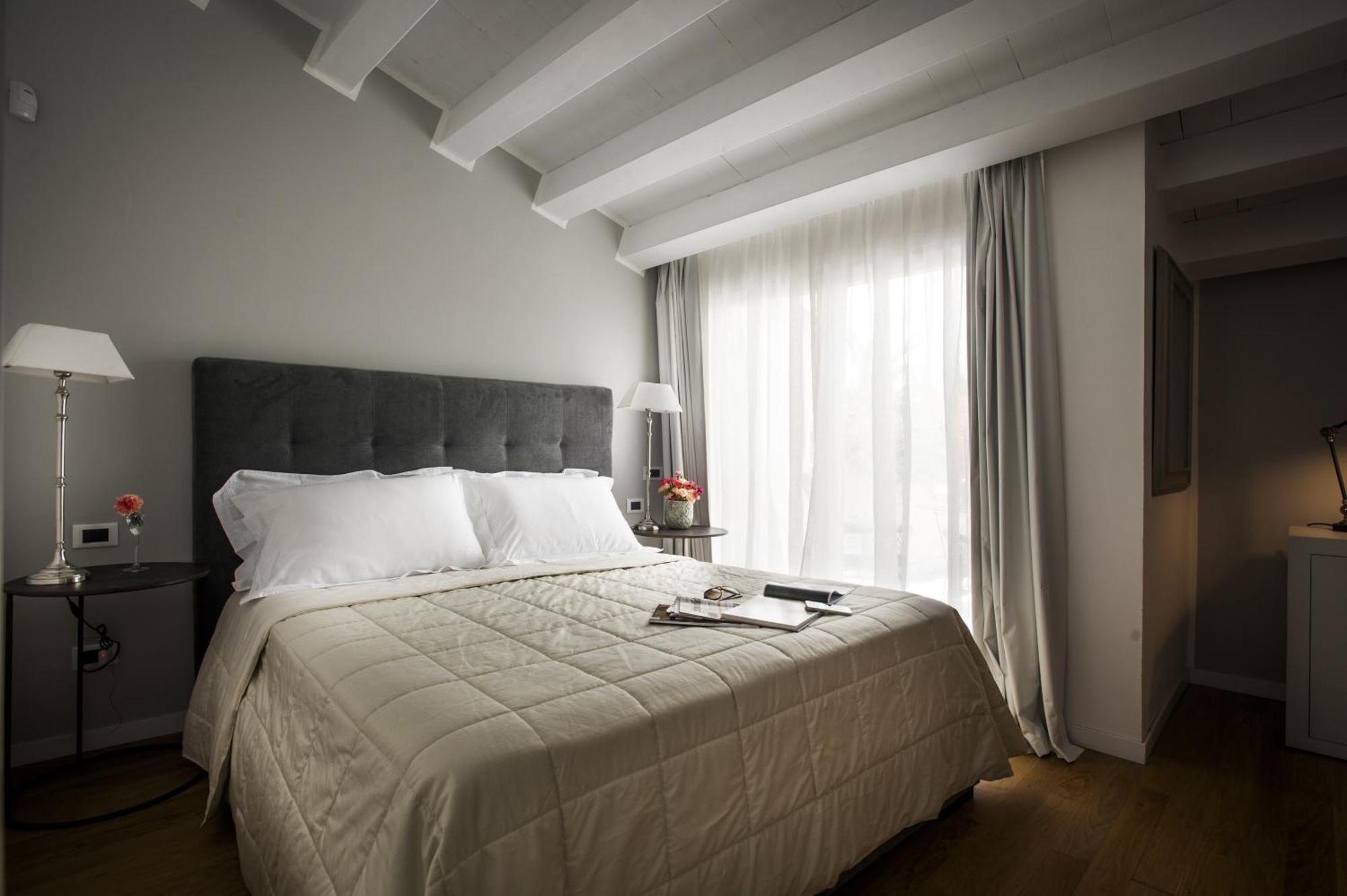Bb 22 Palace Palermo Quarto foto