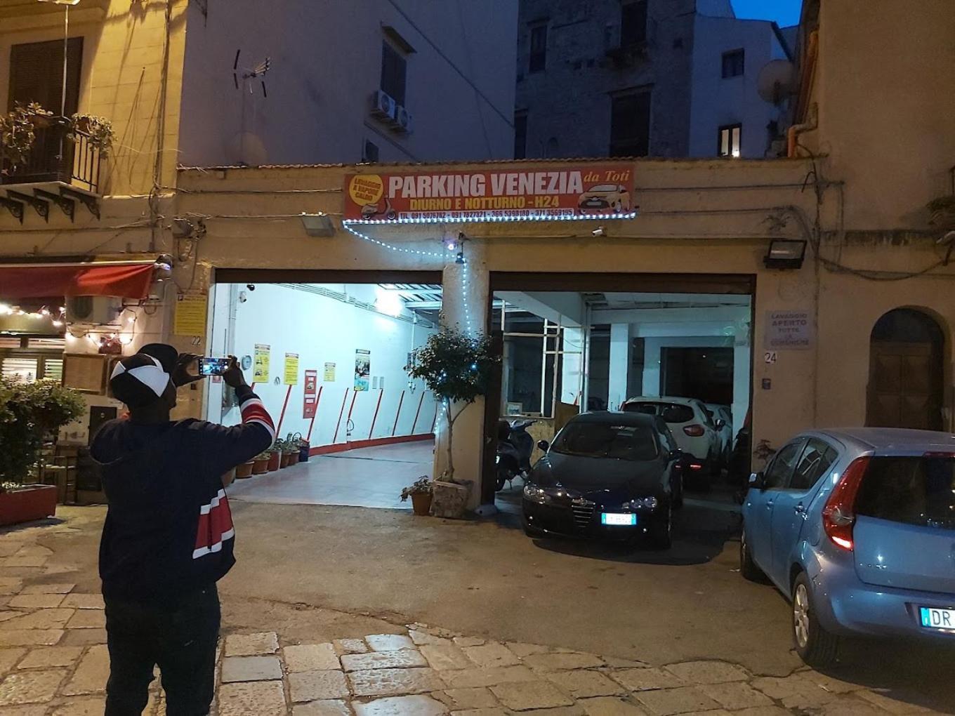Bb 22 Palace Palermo Exterior foto